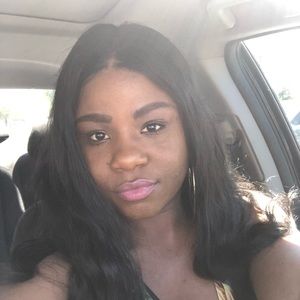 Meet your Posher, Sierra